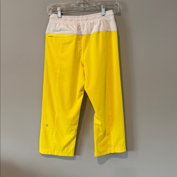 Lululemon Athletica White and Yellow Drawstring crop Pants - Picture 3 of 4